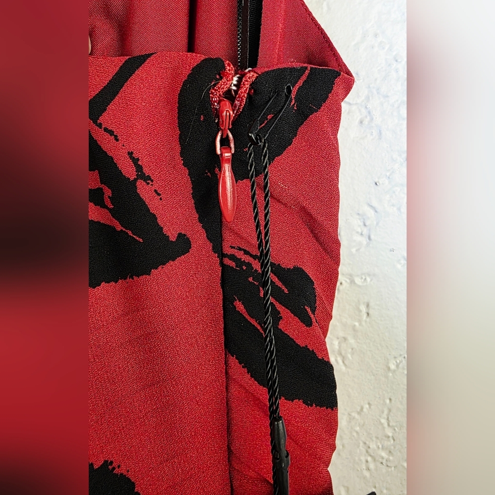 Nicole Miller Red Riding Hood One Shoulder Pleated Dress – Size 16 - Picture 14 of 17